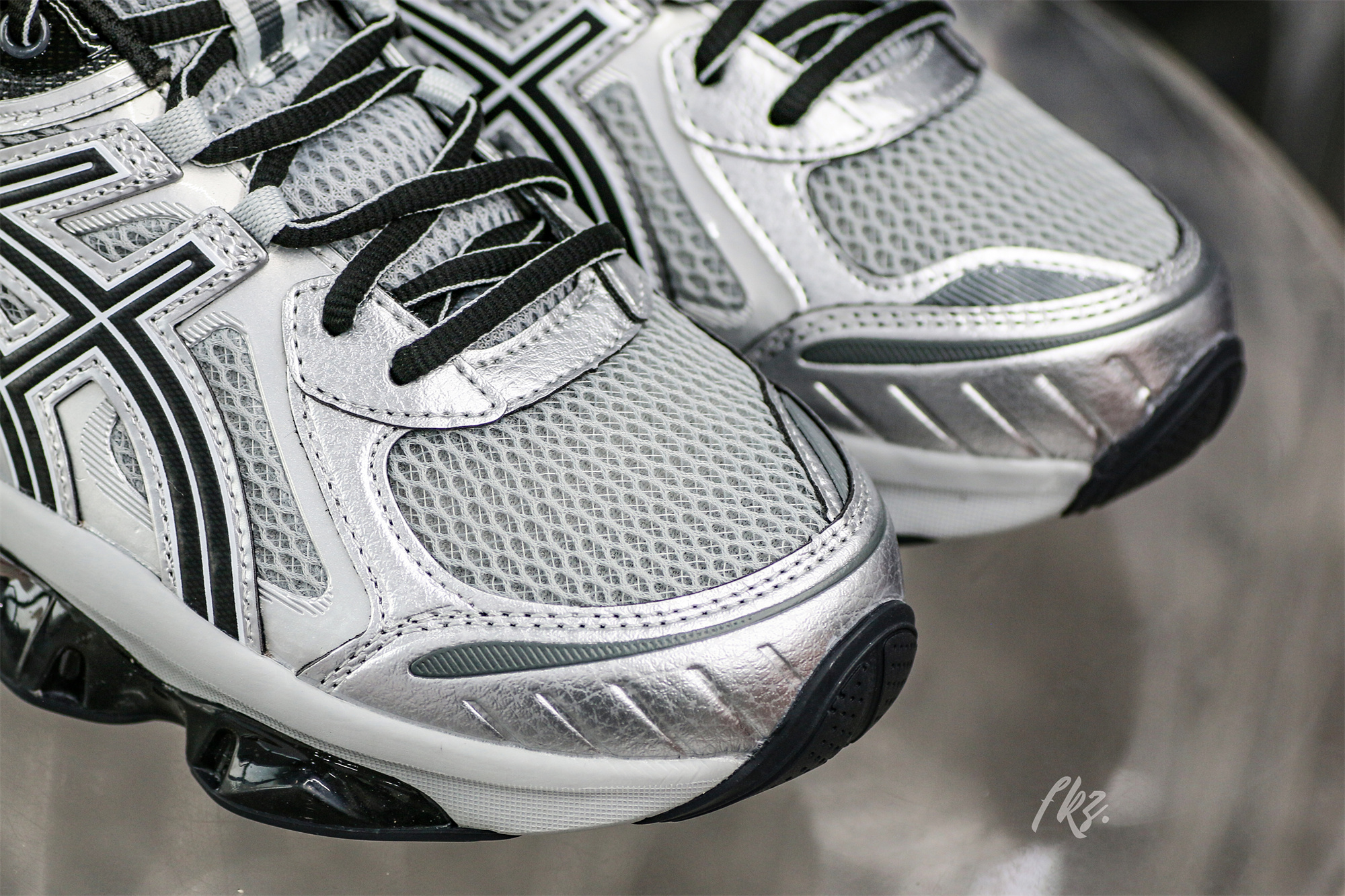 Gel Quantum Kinetic Mid Grey Pure Silver