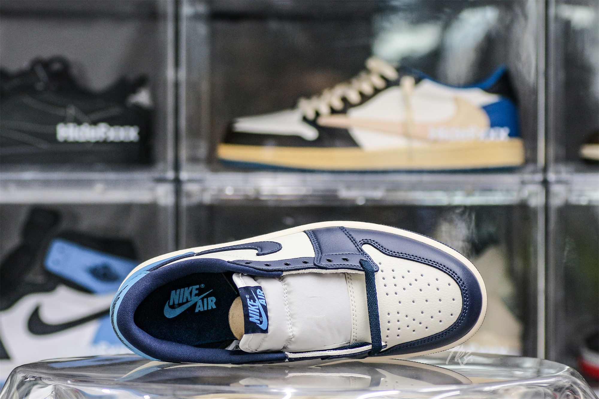 Air Jordan 1 Low OG “Obsidian” UNC 2025