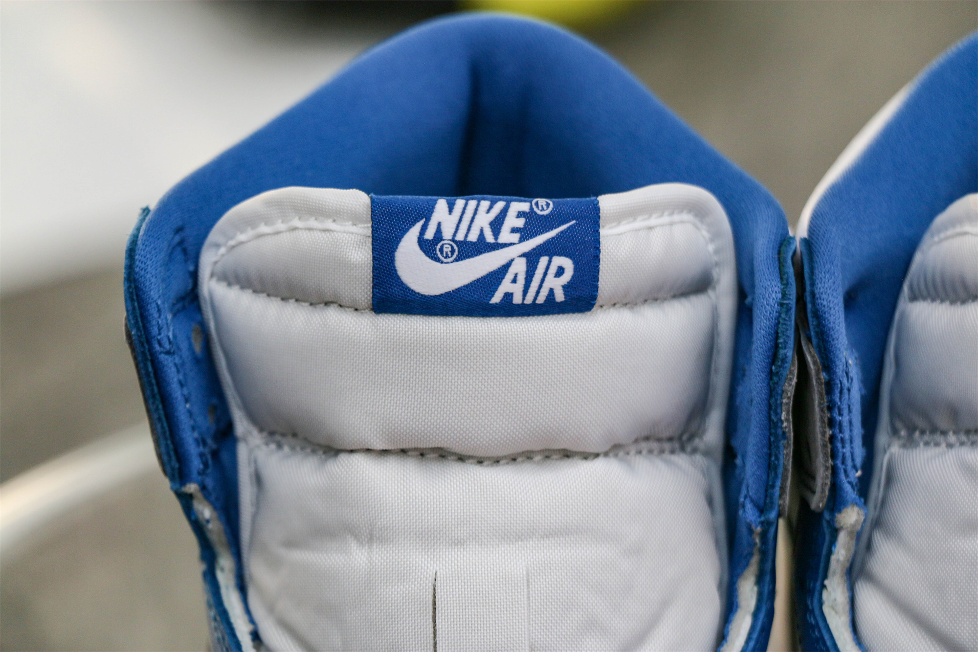 Air Jordan 1 Retro High OG True Blue (Ln5 A1)