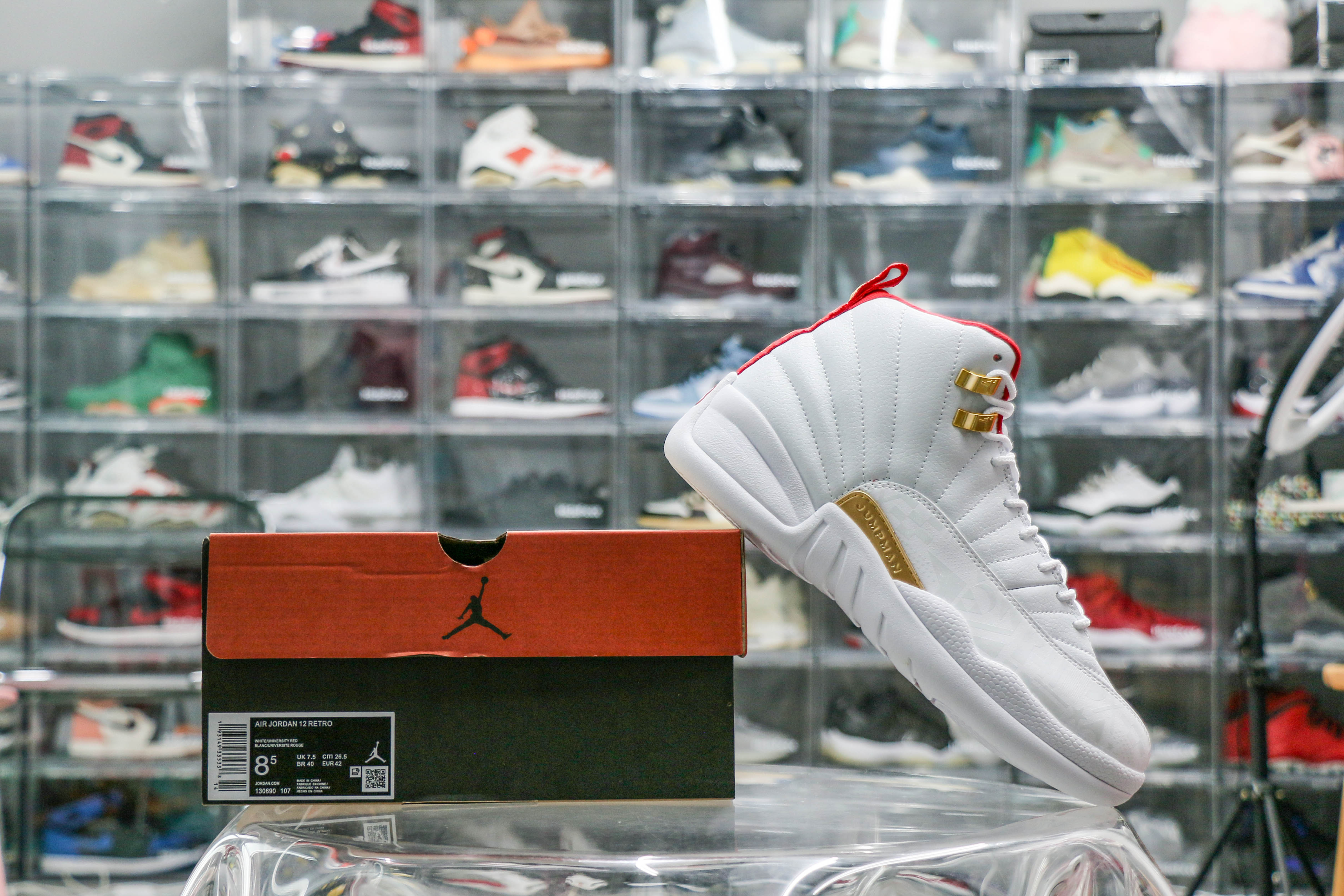 Jordan 12 Retro FIBA （2019）