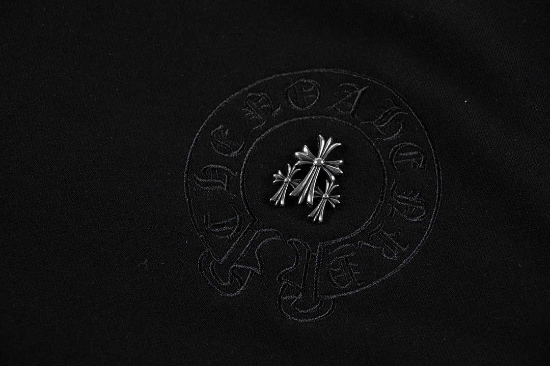 Chrome Hearts latest heavy-weight basic crewneck sweatshirt in black