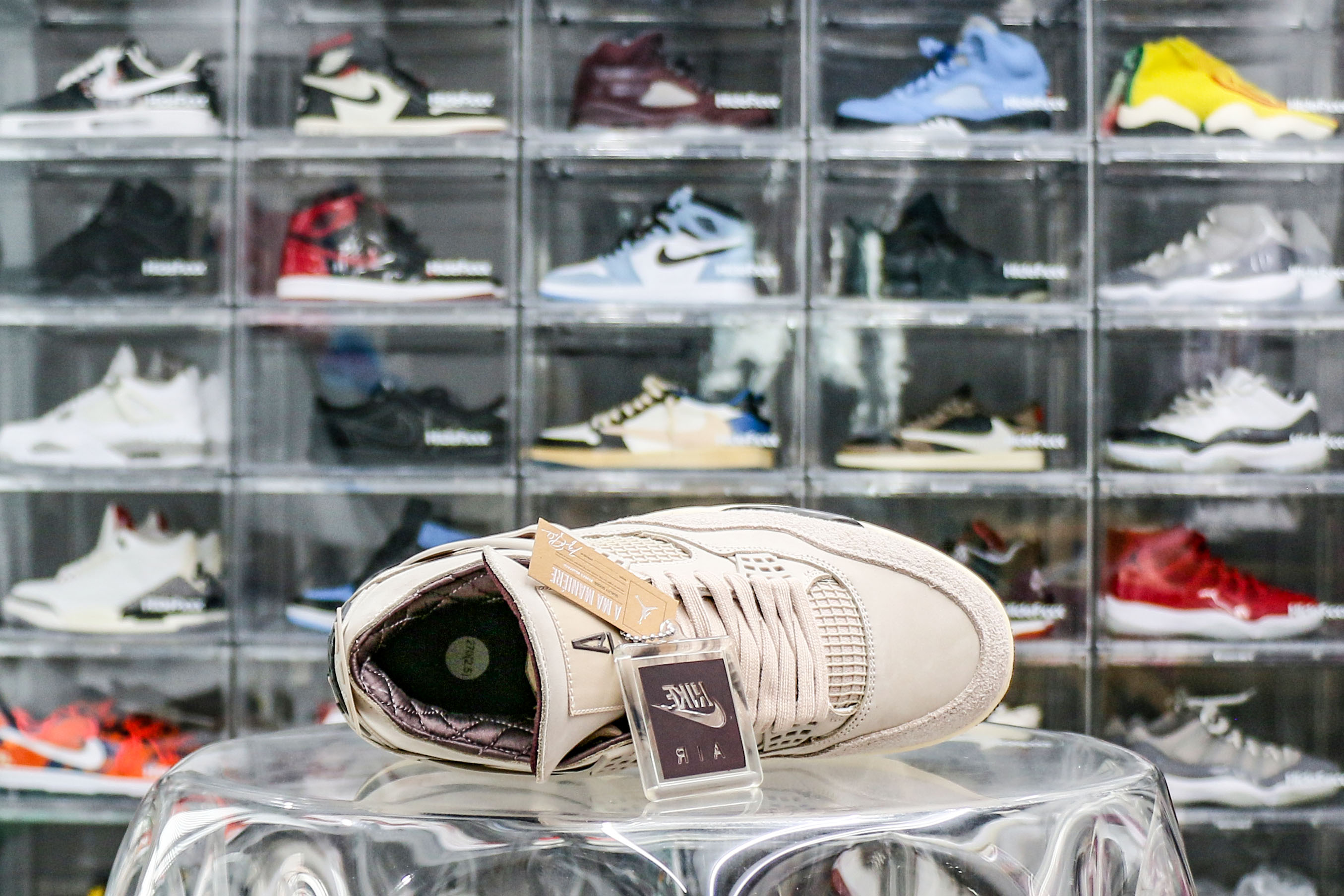 A Ma Maniére x Air Jordan 4 “While You Were Sleeping” (Ln5 A1)