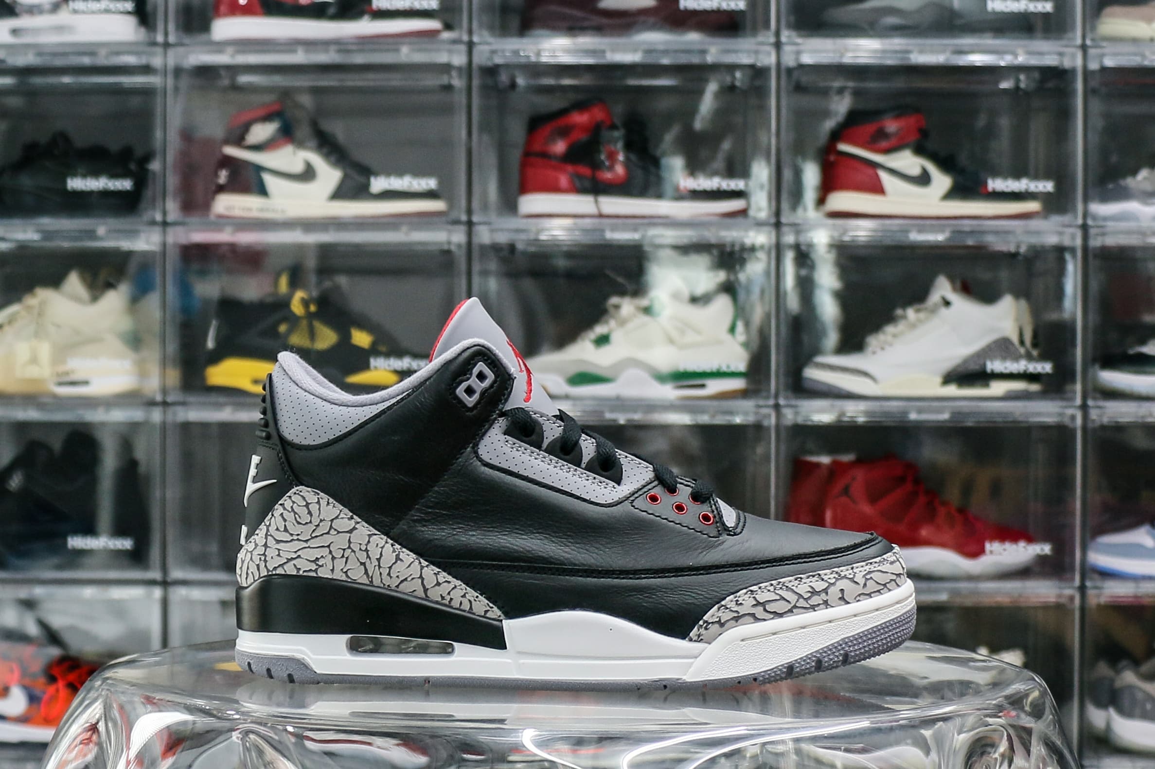 Air Jordan 3 Retro Black Cement Reimagined 2024 (Ln5 A1)