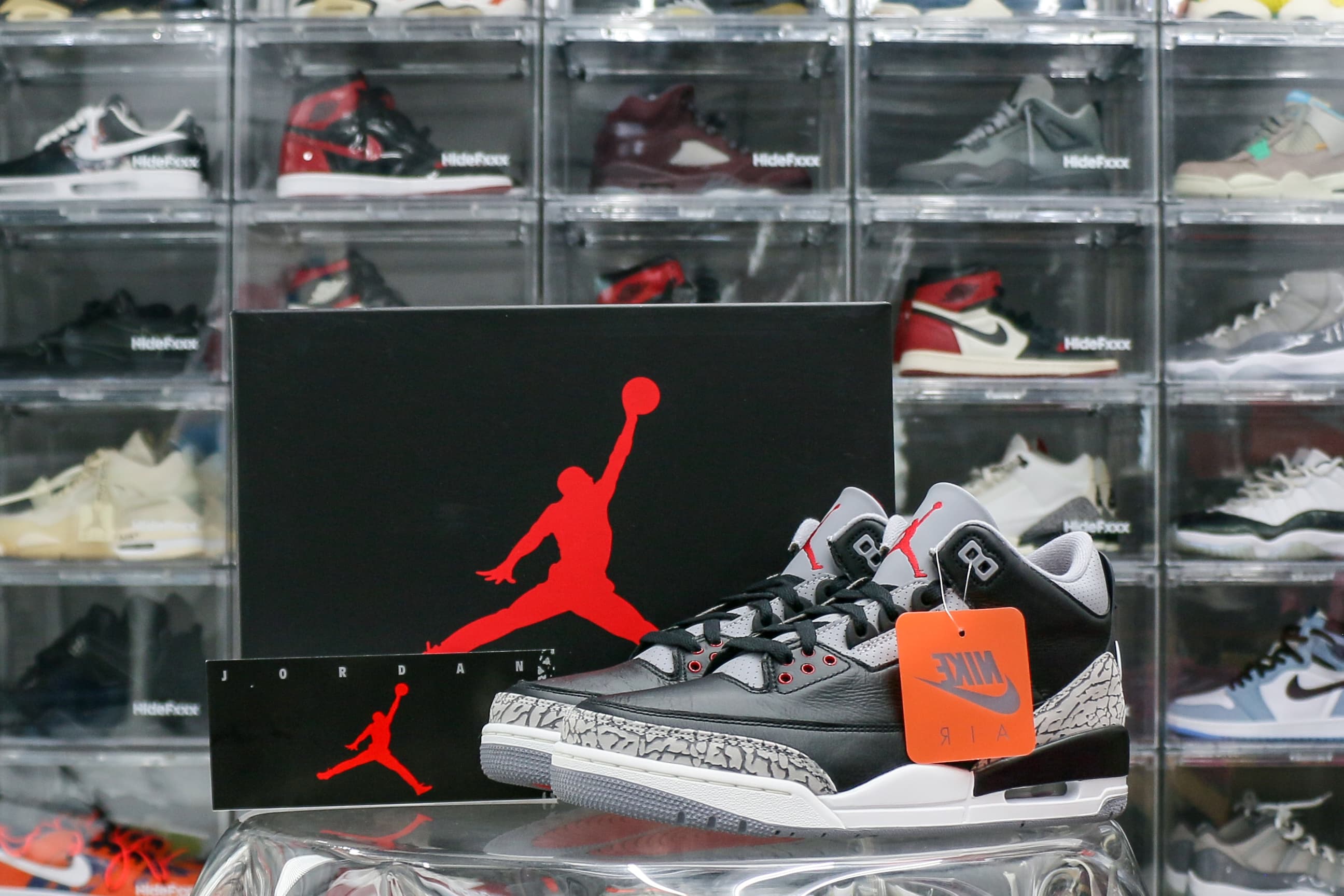 Air Jordan 3 Retro Black Cement Reimagined 2024 (Ln5 A1)