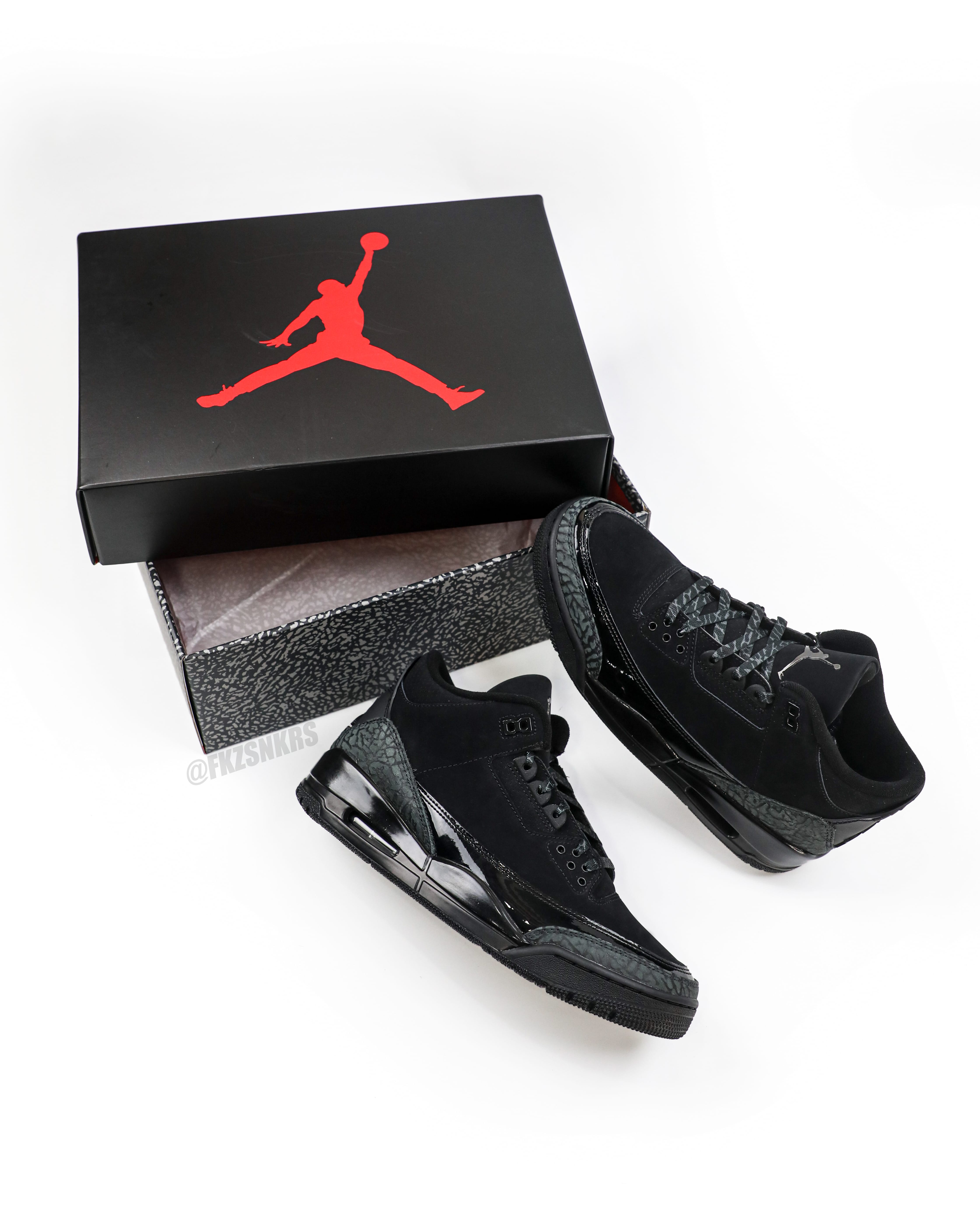 Air Jordan 3 Black Cat 2025 (A1 Batch)