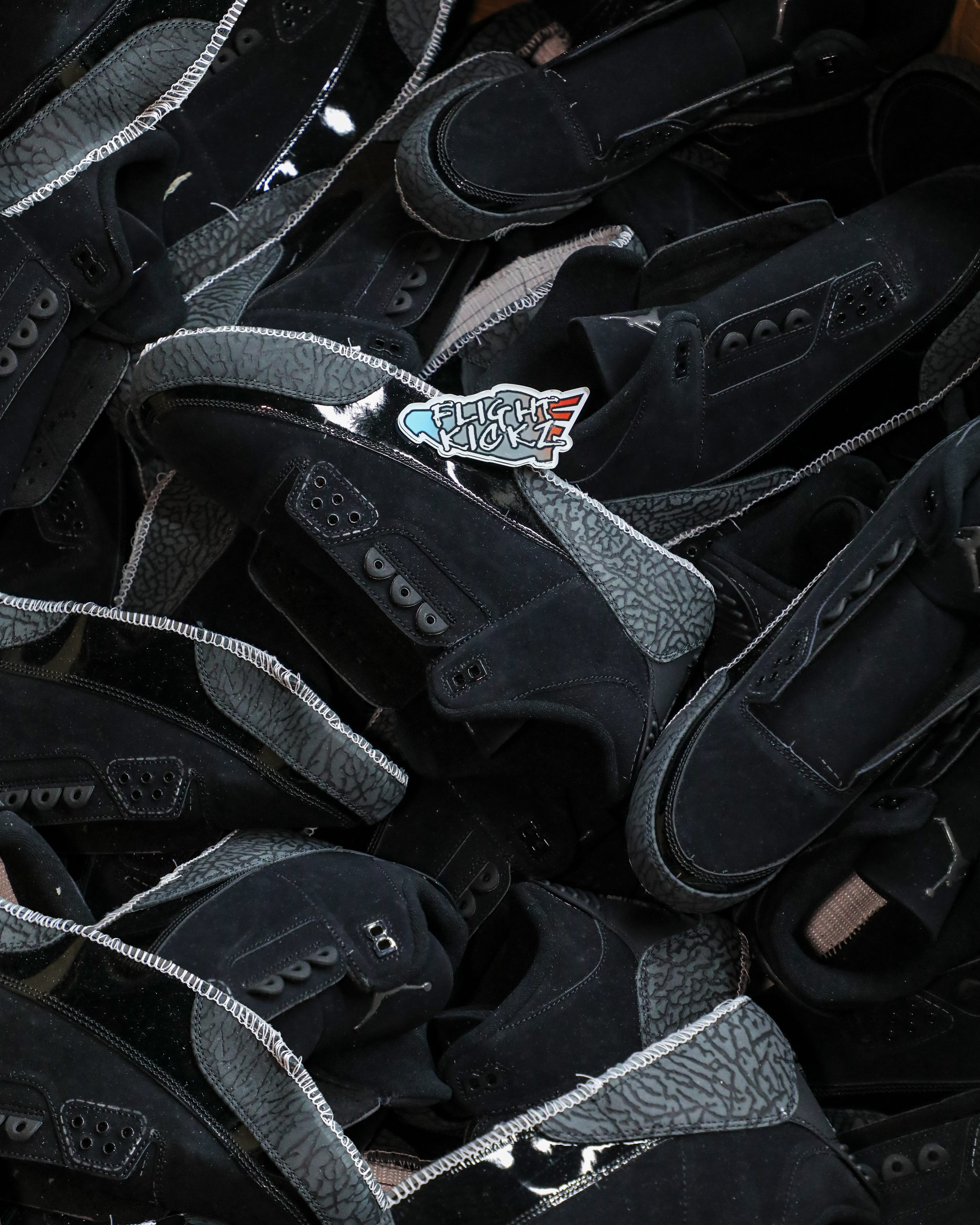 Air Jordan 3 Black Cat 2025 (A1 Batch)