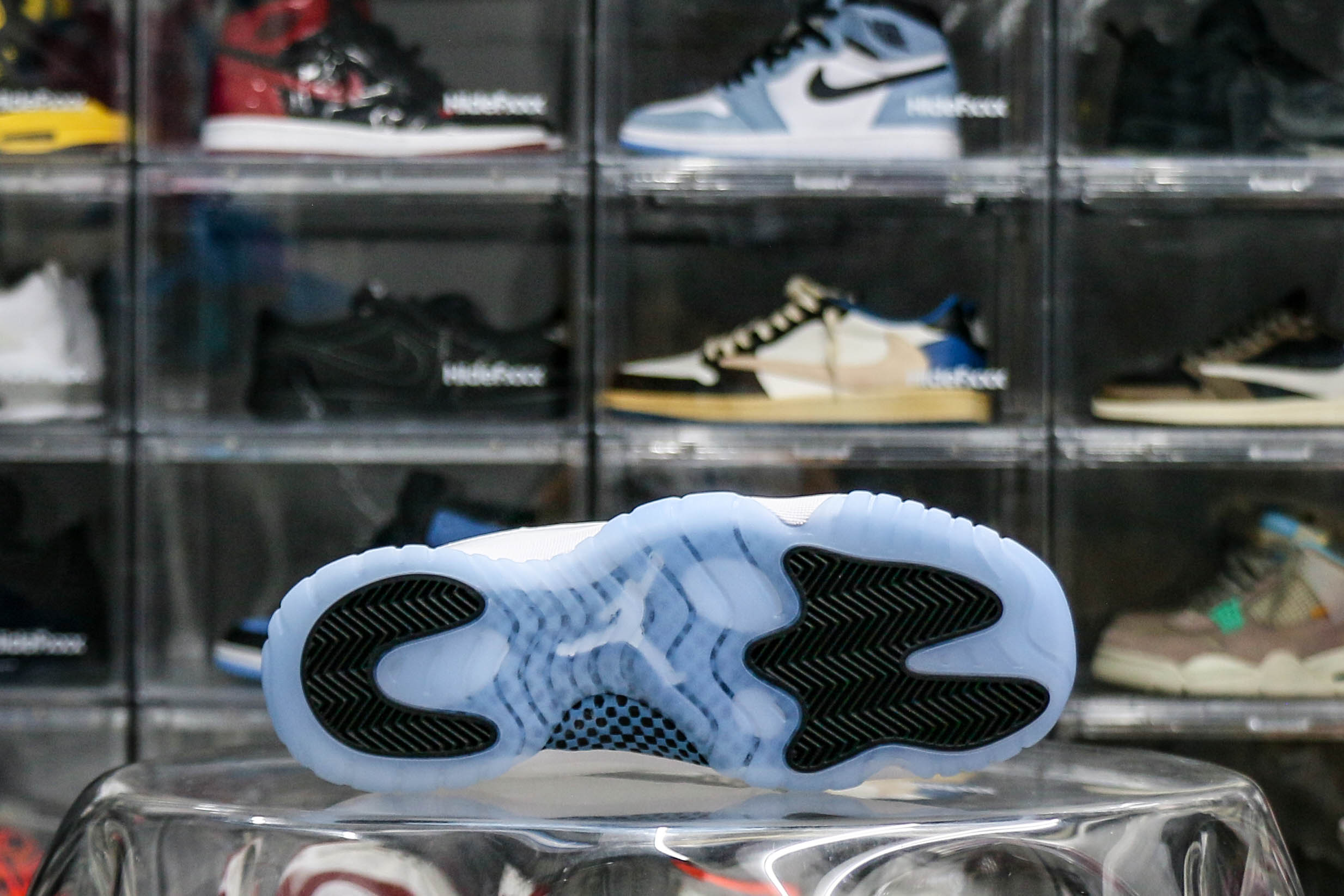 Air Jordan 11 Retro Legend Blue 2024 (Ln5 A1)