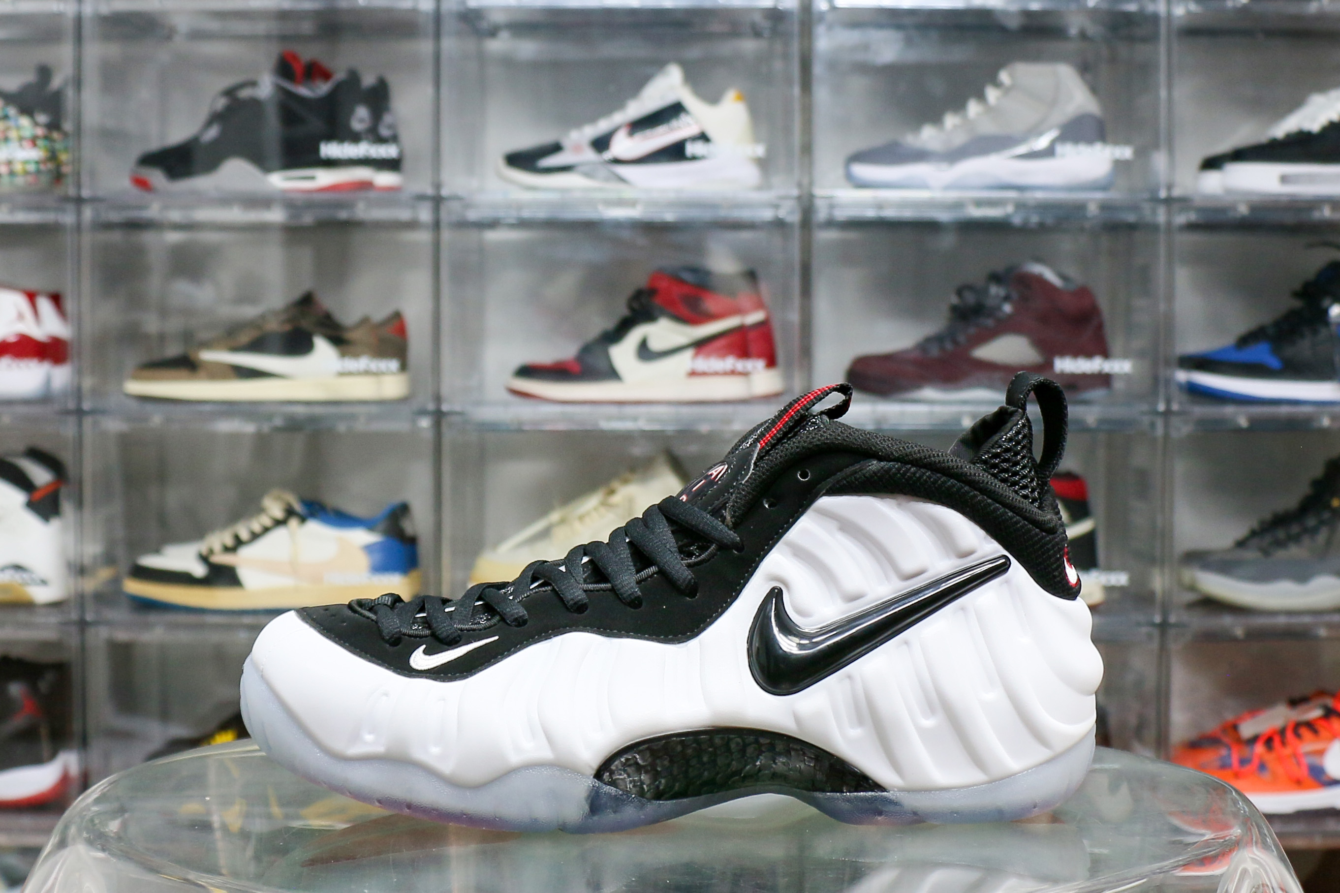 Nike Air Foamposite Pro Pearl