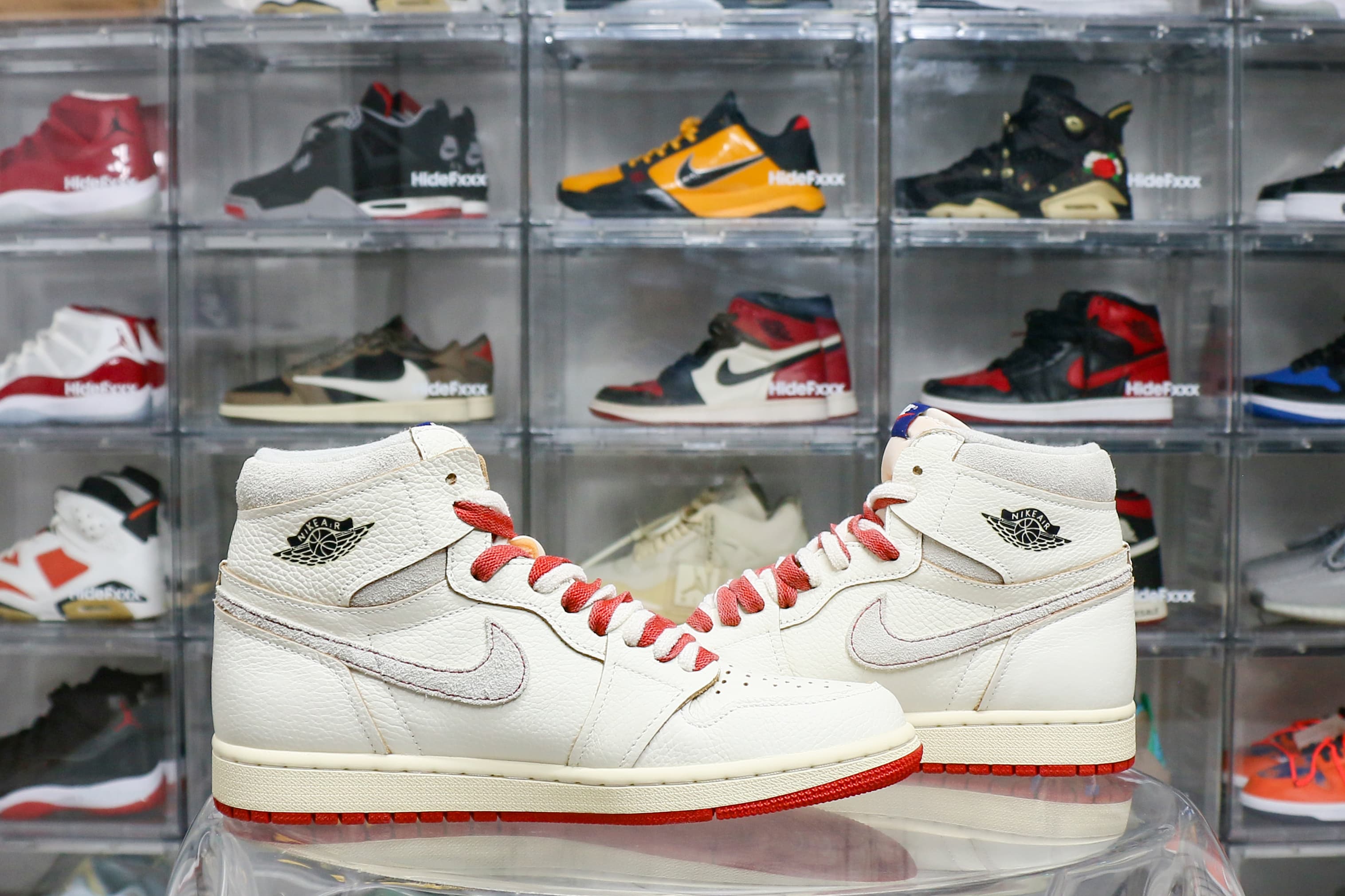 Jordan 1 Retro High Rare Air Sail Cinnabar 2025 (Women’s)