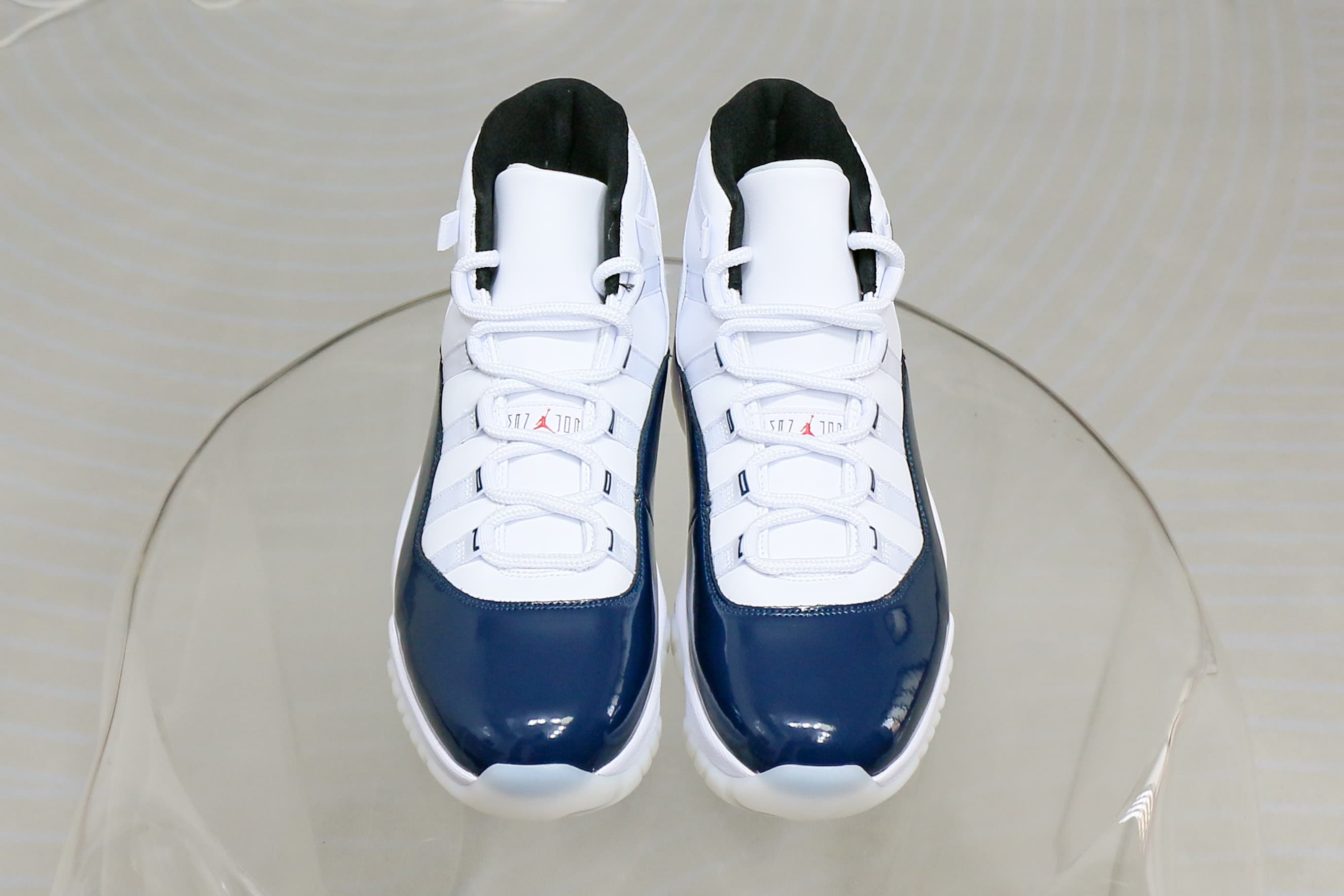 Air Jordan 11 Retro Rare Air 2025