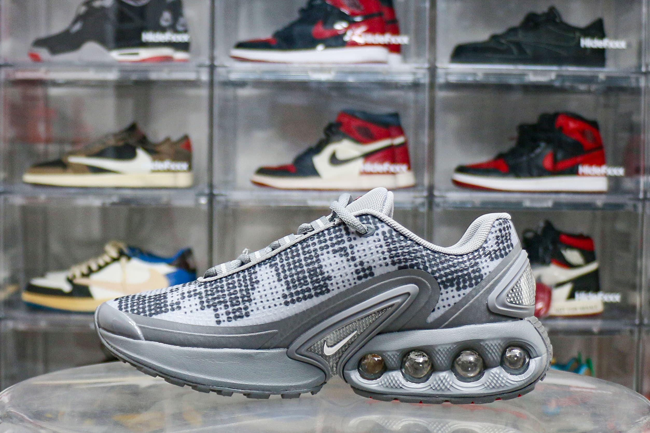 Nike Air Max Dn Cool Grey Metallic Silver Iron Grey Photon Dust