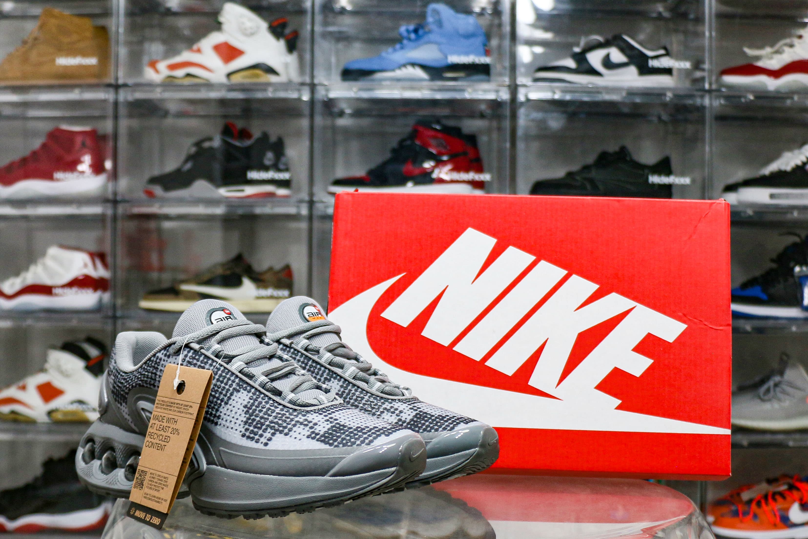Nike Air Max Dn Cool Grey Metallic Silver Iron Grey Photon Dust