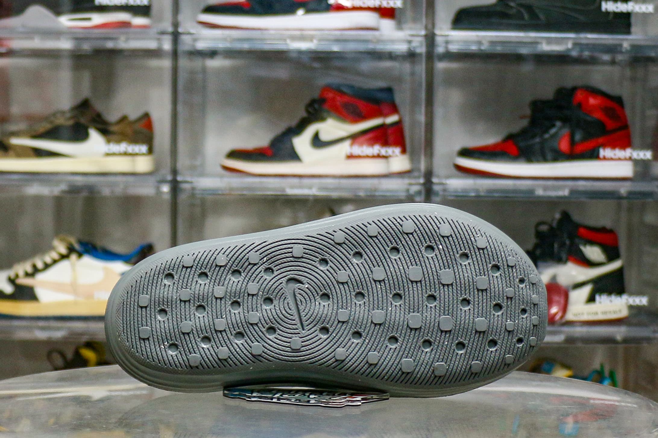 Nike ReactX Rejuven8 Smoke Grey