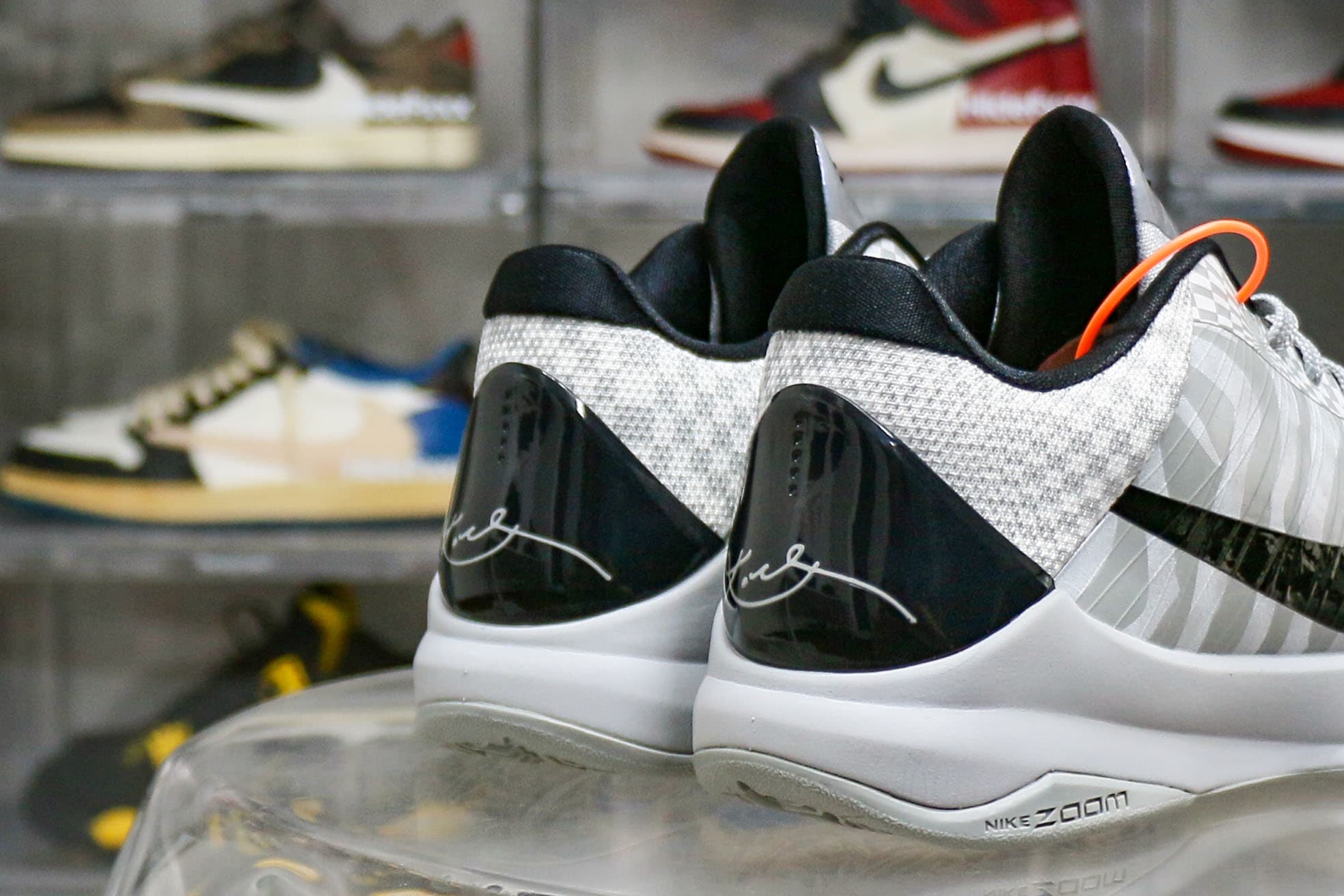 Nike Kobe 5 Protro Zebra PENike Kobe 5 Protro Zebra PE（A1 batch）