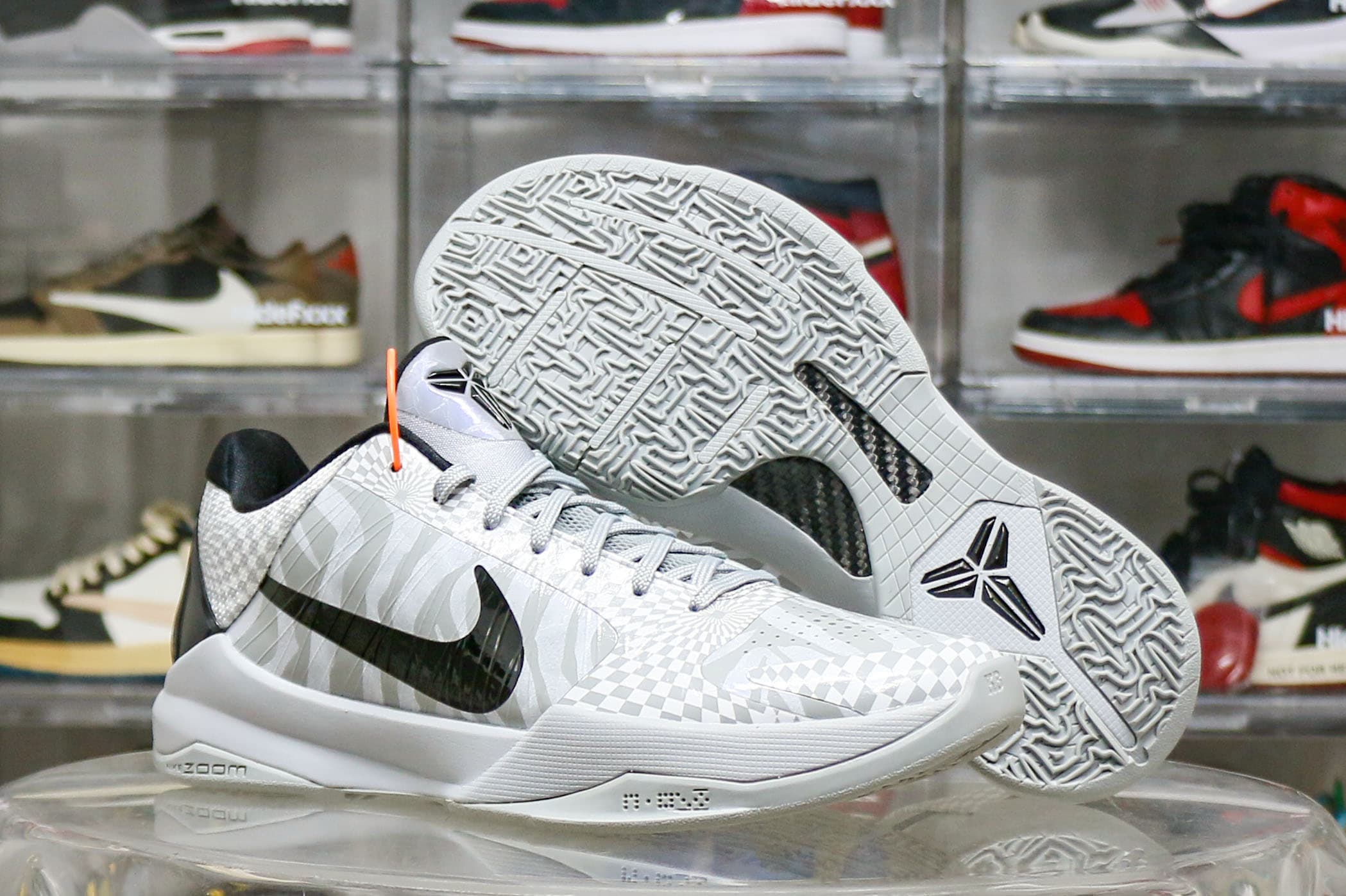Nike Kobe 5 Protro Zebra PENike Kobe 5 Protro Zebra PE（A1 batch）