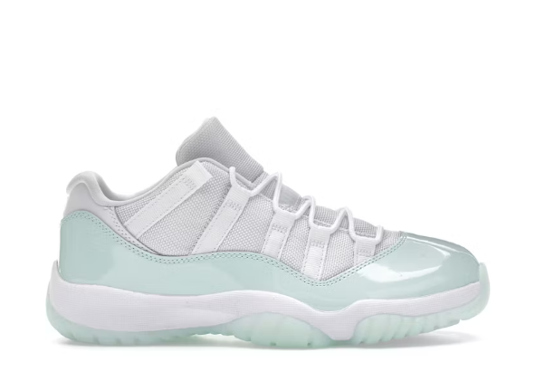 Jordan 11 Retro Low Igloo WMNS 2025