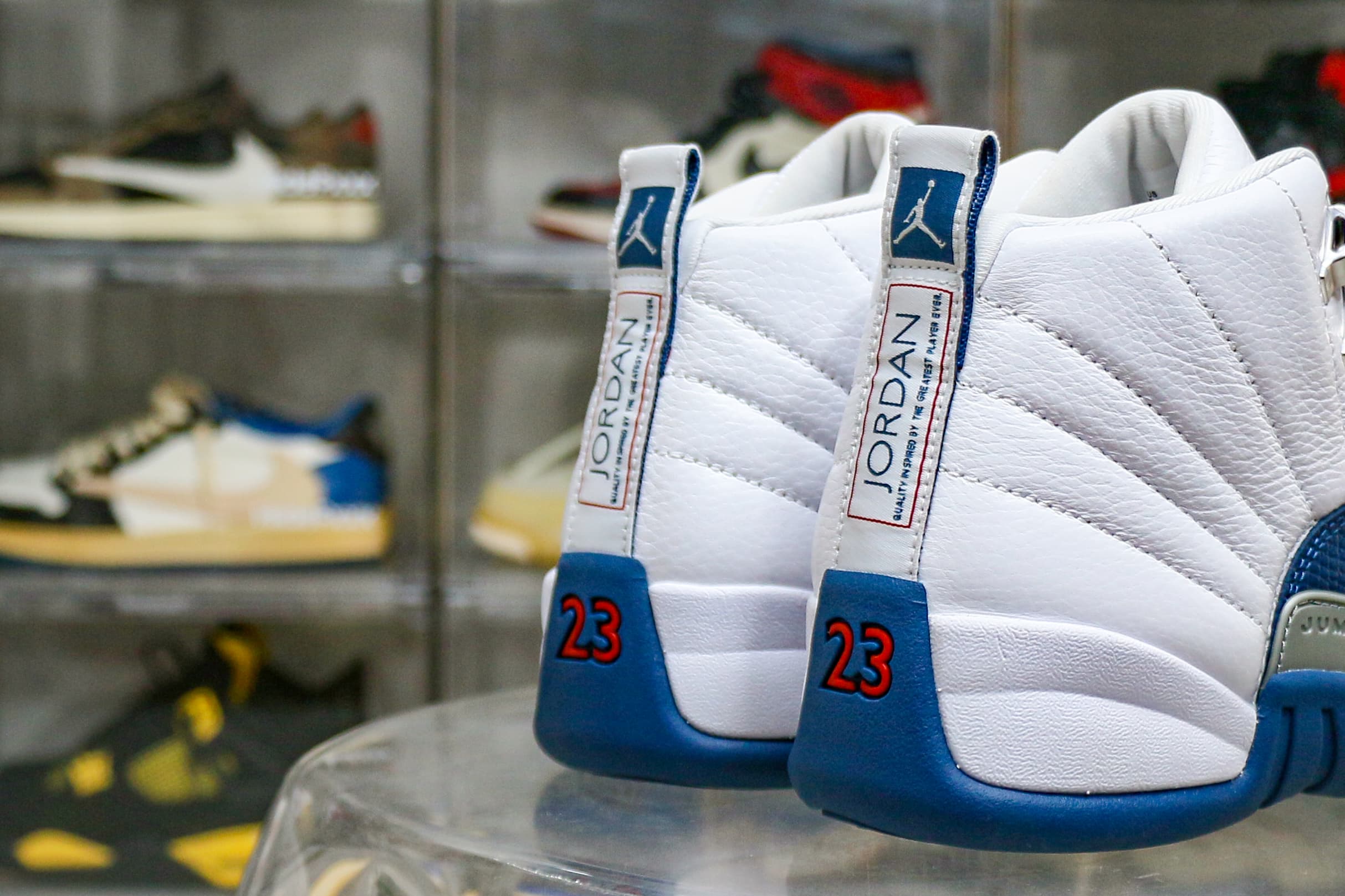 Air Jordan 12 Retro French Blue 2025 (Ln5 A1)