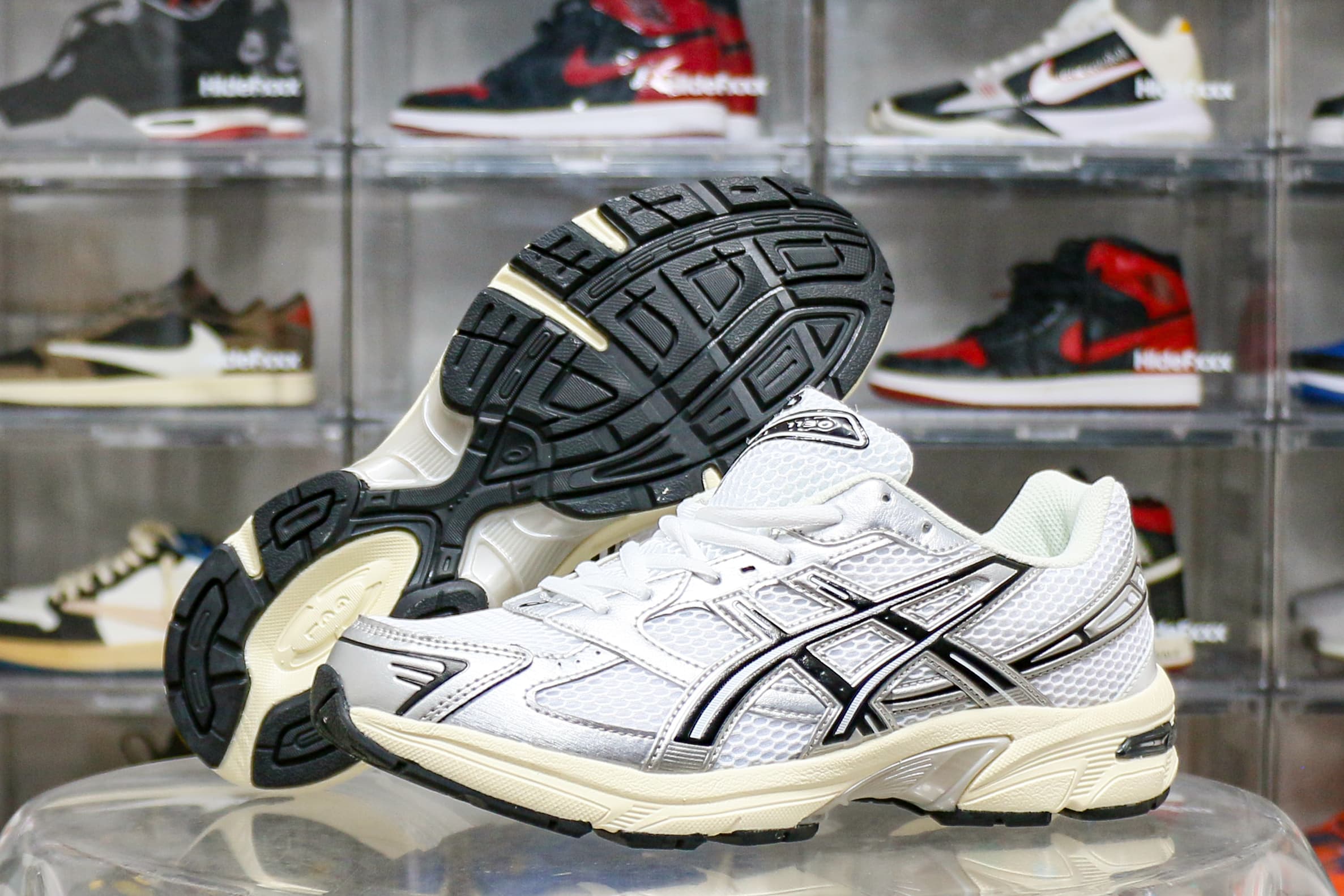 KITH × Asics Gel-1130 Cream/Scarab