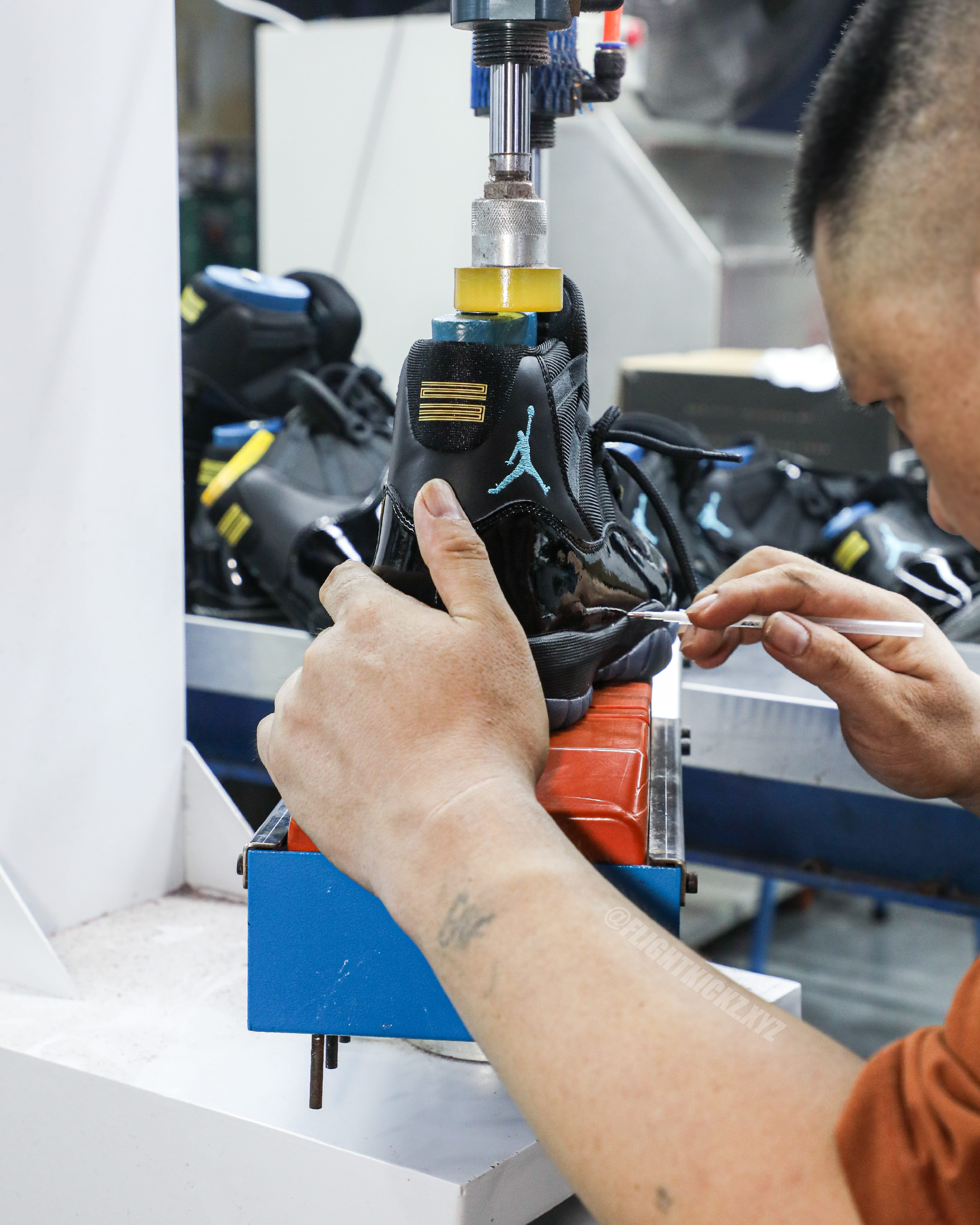 Air Jordan 11 Retro Gamma Blue 2025 (LN5 A1)