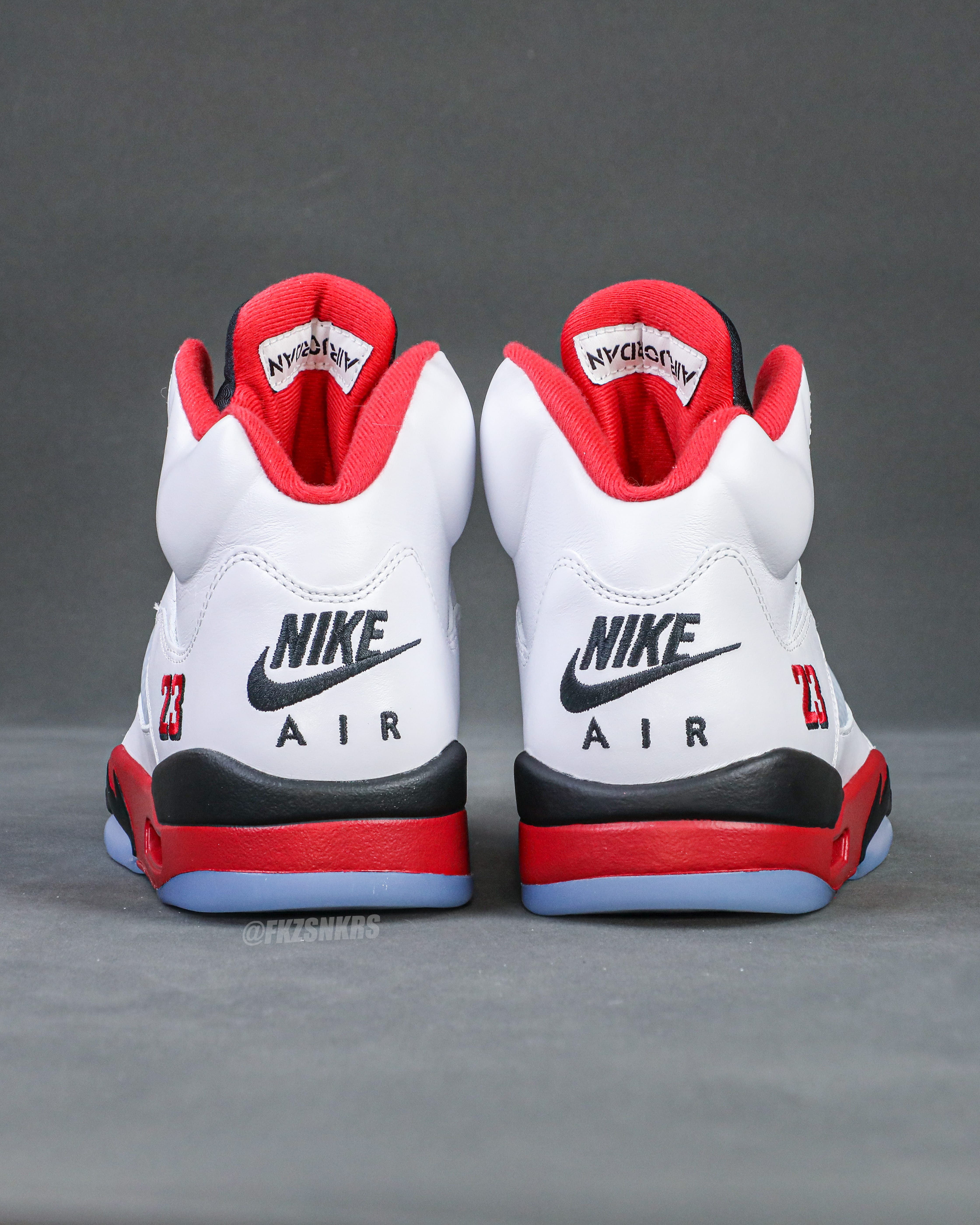 Air Jordan 5 Fire Red Black Tongue 2025 (Ln5 A1)